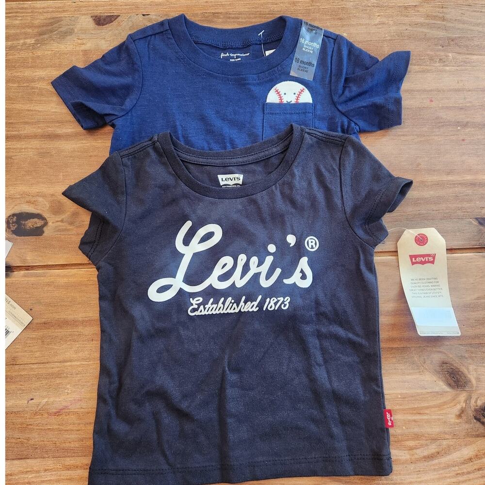 NWT Boy's T-Shirt Bundle First Impressions Levi's 18m/2T